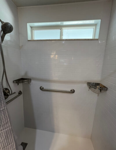 HISA Approved Barrier Free Shower for Valton